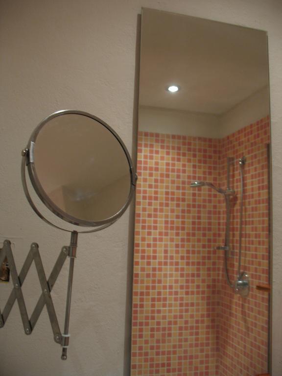D'Arte Apartment เอมโปลี ภายนอก รูปภาพ